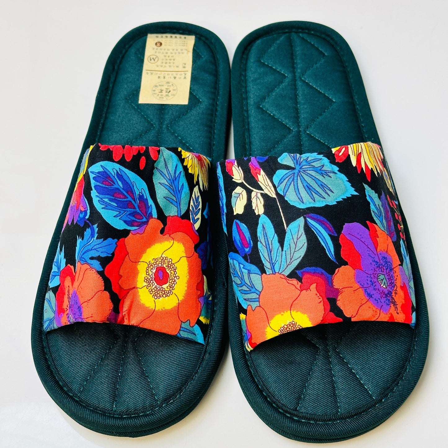 Handmade fabric silent slippers non-slip sweat-absorbent home slippers（Four Seasons Flower Series）No lace