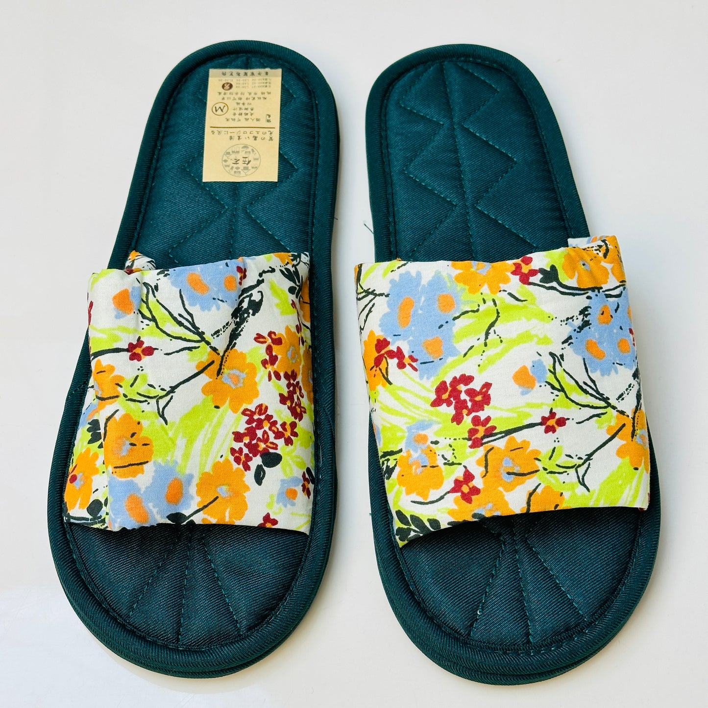 Handmade fabric silent slippers non-slip sweat-absorbent home slippers（Four Seasons Flower Series）No lace