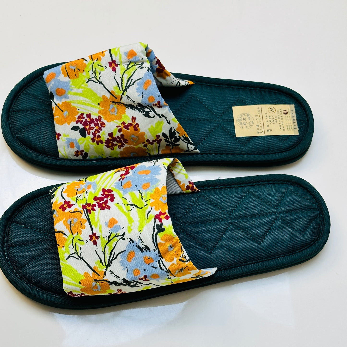 Handmade fabric silent slippers non-slip sweat-absorbent home slippers（Four Seasons Flower Series）No lace