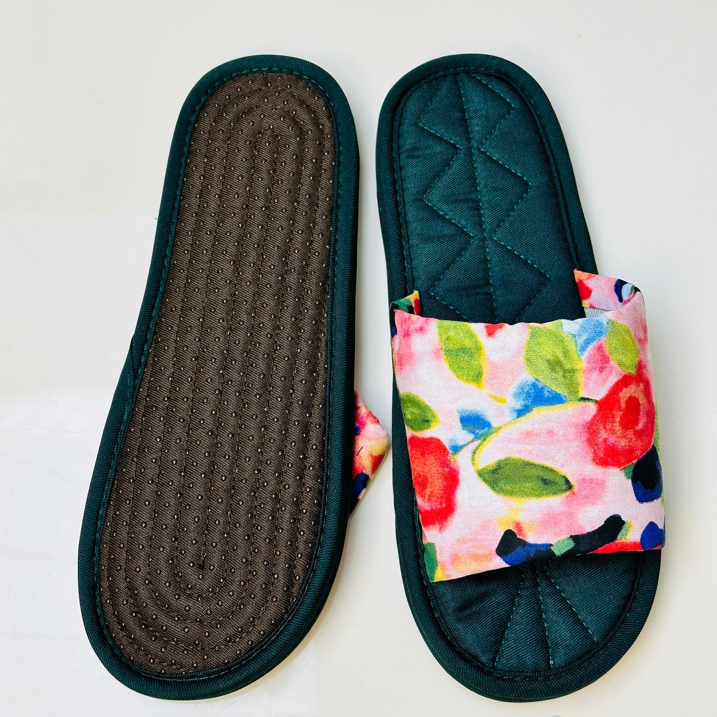 Handmade fabric silent slippers non-slip sweat-absorbent home slippers（Four Seasons Flower Series）No lace