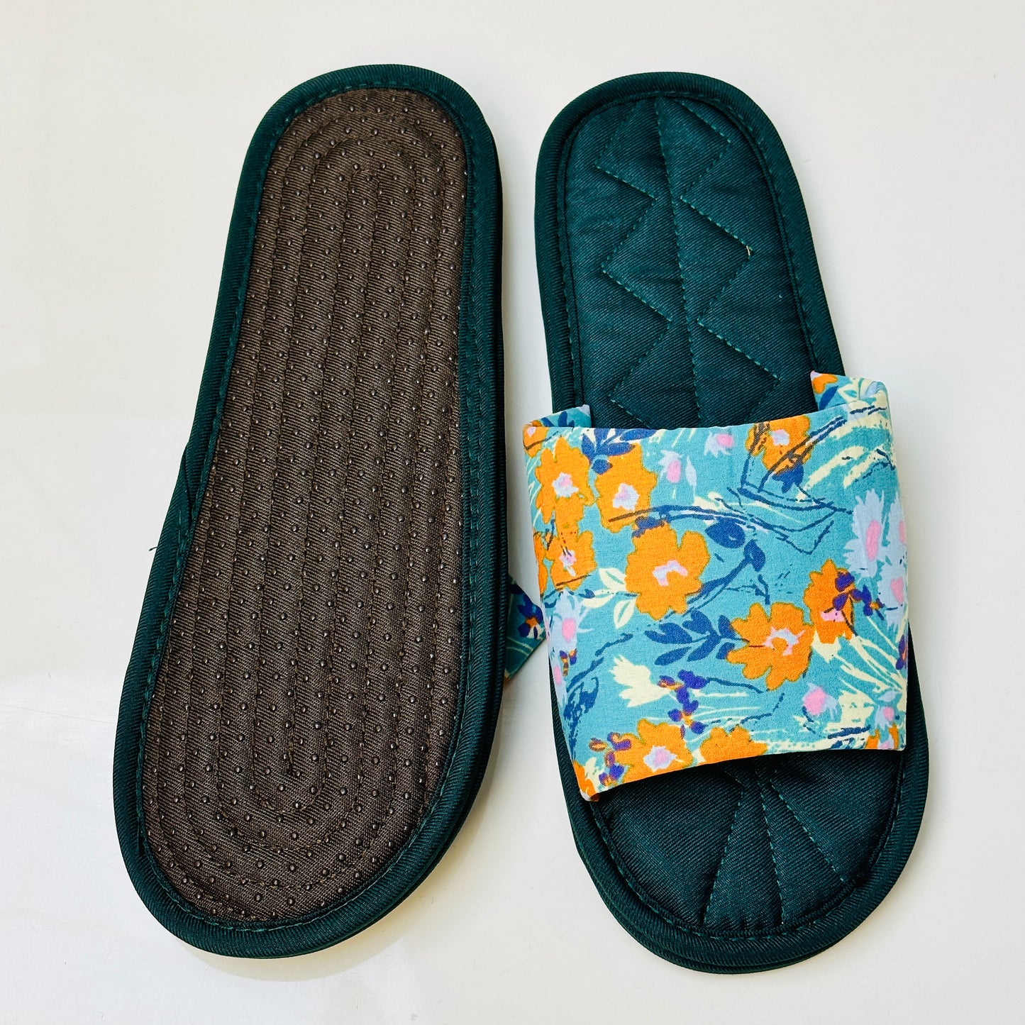 Handmade fabric silent slippers non-slip sweat-absorbent home slippers（Four Seasons Flower Series）No lace